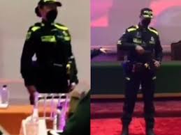 Las tallas y la adaptación del uniforme al vestuario y calzado de cada funcionario. Que Tal La Pinta Policia Presento El Que Seria Su Nuevo Uniforme Tubarco Noticias