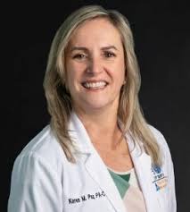 Karen Paz's Instagram, Twitter & Facebook