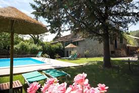Landhaus Mit Privat Pool Und Eing Garten Nahe Meer Landhaus Fur 11 Personen Hunde Willkommen In Mon Ferienhaus Italien Landhaus Ferienhaus Italien Mit Pool