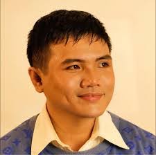 Andrea Leonardo's Instagram, Twitter & Facebook