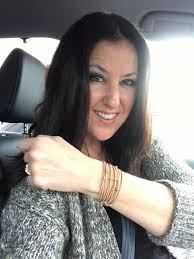 Is this a beautiful bracelet or what? Absolutely gorgeous! $12.00