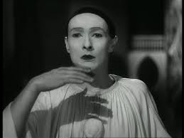 Continuum Film Blog: "paris is small for those who share so great a passion  as ours."