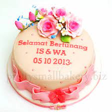 First time aku buat kek tunang yg besar ni. Kek Tunang Yang Simple Prettysmallbakery