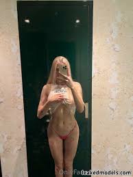 Urbbyari Nude - OnlyFans Leak