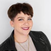 Tina Tozzi's Instagram, Twitter & Facebook