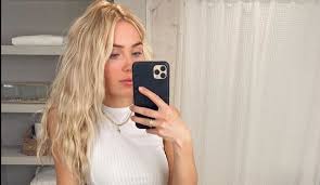 A fortune teller told cassie and colton that they were brother and sister in a past life. Cassie Randolph Reappears Following Colton Underwood Restraining Order Receives Alum Support Tv Shows Ace