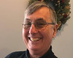 Immediate Past President Richard Cheung introduces new Board President Bret  Schaefer