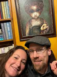 This gothic cafe feels like you're in an Edgar Allan Poe story!  https://familydestinationsguide.com/gothic-cafe-michigan/