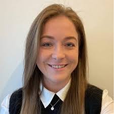 Paige Buckley's Instagram, Twitter & Facebook