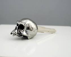 Skull Uncut Blank Ignition Key For All Motorcycles Harley Etsy Harley Davidson Motorcycles Skull Harley Davidson