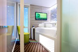 Pancras train station makes it a natural pick for business travelers and those with an early train to france or belgium, but its clean, contemporary. Hub By Premier Inn London King S Cross Hotel Bewertungen Fotos Preisvergleich England Tripadvisor