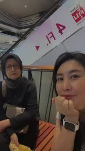 Borak santai korek testimony mama 🤭, Mama, 63 tahun.. selalu rasa penat  kaki selepas seharian menjahit. Katanya lagi dah setahun tak minta papa  urutkan kaki setiap malam seperti dulu.. 🫢.. berjalan2 ...