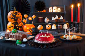 Backen sie den ultimativen halloween kuchen! Halloween Kuchen Halloween Deko Furs Kuchenbuffet Grusel Snacks