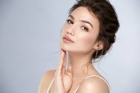 Aplikasikan saja masker yogurt yang telah kamu buat dan oleskan dengan cara melingkar ada kabar baik jika kamu rutin menggunakan masker yogurt setiap hari. 8 Masker Yogurt Terbaik 2021 Untuk Wajah Wanita Indonesia