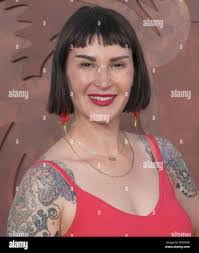 Kat Turner's Instagram, Twitter & Facebook