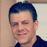 Doug Housley's Instagram, Twitter & Facebook