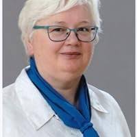 Starling (Secrets of the Eternal Rose, #3) by Fiona Paul