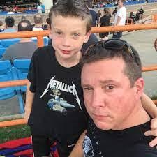 Matthew Minniear's Instagram, Twitter & Facebook