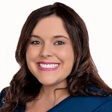 Sandy Pickard's Instagram, Twitter & Facebook