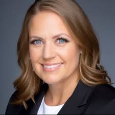 Abby Doerr (@abbigirl82)