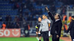 Leipzig takımı böyle bir atmosferi yaşayan bir takım değil. 22 Yil Sonraki Randevuyu Fatih Terim Kazandi