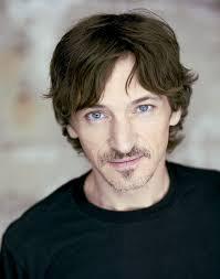 John Hawkes (actor)