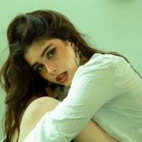 20+ "Clara Leo" profiles