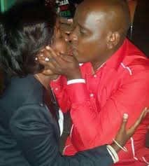 At kathoge market, polling station, gichugu constituency, kirinyaga county. Jackie Maribe And Dennis Itumbi Kiss Passionately Kenya Digest Moved To Kenyadigest Com