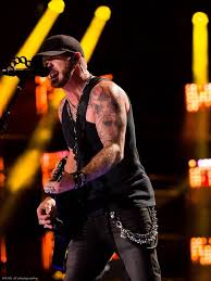 Brantley Gilbert Fave Song Small Town Throwdown Country Must Be Country Wide Brantley Gilbert Florida Georgia Line Cma Fest