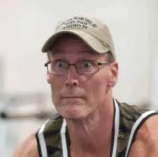 think Ethan could/would have squared off with new jacked Barry during the  driveway confrontation : r/WelcomeToPlathville