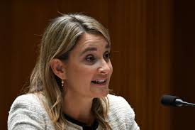 Optus CEO's exit necessary for firm to regain trust: Experts