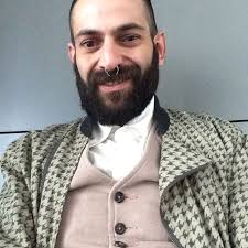 Meet our 2024 fellow Ali Gharib @pipiismus 💫 Ali Gharib is a  German-Lebanese artist. His artworks use a pop-aesthetic mode of expression  in multimedia appearances, influenced by his studies of pedagogy (2004-10)