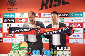 Javier patiño,yannick boli,apiwat pengprakone,sittichok kannoo,santipap ratniyorm. Thaileague On Twitter Ratchaburi Mitr Phol Fc Of Toyota Thai League Unveils Their New Head Coach Marco Simone Wesupportthaileague Toyotathaileague Toyotathaileague2019 Thaileague Thaifootball Https T Co Occk9fzuqa