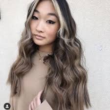 FIFTH AND MAE SALONS