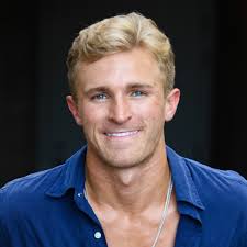 Hunter Legg's Instagram, Twitter & Facebook