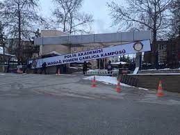 Asil aday dahil) olarak kazanan erkek öğrenci adayı polis akademisi başkanlığı yenimahalle çamlıca yerleşkesinde hazır bulunacaktır. Polis Koleji On Twitter Polis Koleji Oraya Daha Cok Yakisiyor Diyenler Rt Lesin De Cumle Alem Duysun Https T Co Hbwrkbdoot