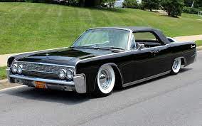 Maybe you would like to learn more about one of these? 1962 Lincoln Continental Sedan Convertible With Continental Kit Custom Lincoln Continental Sedan Lincoln