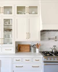 Studio Mcgee On Instagram Taking You On A Journey To Studio Mcgee S More Traditional Side Check Our Stori Kitchen Renovation Kitchen Remodel Kitchen Design