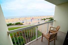 At this virginia beach oceanfront hotel you get free wifi, free onsite parking, and a microwave and refrigerator in every room. The Oceanfront Inn Virginia Beach Virginia Beach Aktualisierte Preise Fur 2021