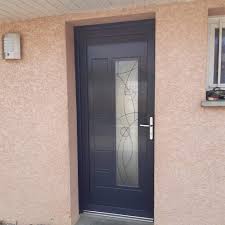 Fabricant français disposant d'une large offre de fenêtres pvc, fenêtres aluminium, fenêtres de toit, coulissants, portes d'entrée, etc. Porte D Entree Pvc Gris Anthracite Andromede Standard Ajustable Direct Usine