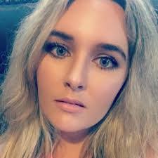 Brittany Bauer's Instagram, Twitter & Facebook