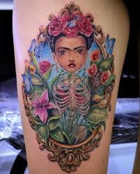 Cuenta oficial de frida kahlo, en memoria de la gran artista mexicana. Diese 10 Frida Kahlo Tattoos Sind Wahre Kunstwerke Paint It