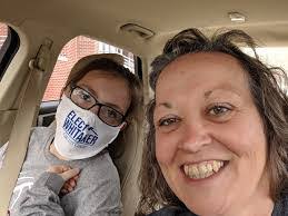 Terri Tuttle's Instagram, Twitter & Facebook