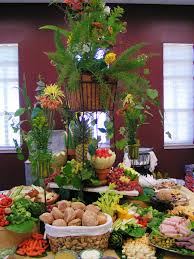 Pin By Louise Linde Mayer On Flower Arrangements Tablescapes Parties Entertaining Such Deco Stuff Brunch Party Decorations Brunch Party Buffet Set Up