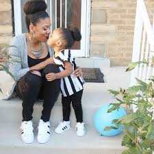 You know you always wanted to look like you belonged on laguna beach. 4 Easy Effortless Hairstyles For Moms On The Go Naturallycurly Com