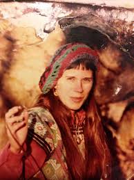 Thinking about my friend Debbie Hammond aka Gina Moss class of 71. She's  been gone several years but always in my heart ❤️