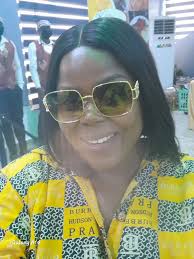 Man's failed attempt to impress a woman