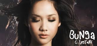 Bunga citra lestari lagu aku wanita sudah cukup populer di tahun 2000. Aku Pasti Datang Bunga Citra Lestari Albumbaru Com