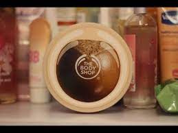ريفيو زبدة الشيا طريقتي في التخلص من الخطوط البيضاء Shea Butter Review The Body Shop The Body Shop Body Care Body