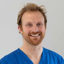 Meet the amazing veterinary team at Mount Vets